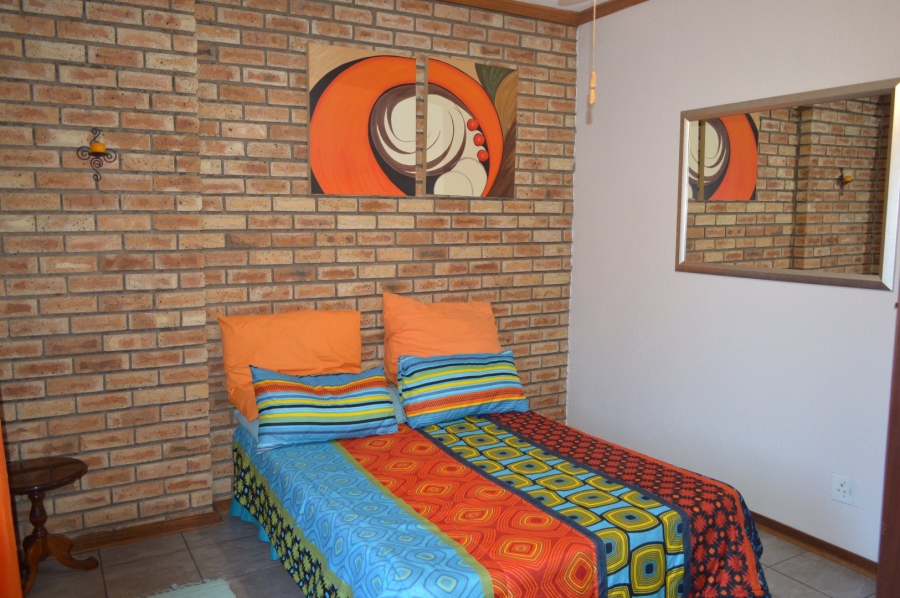 6 Bedroom Property for Sale in Doringkruin North West